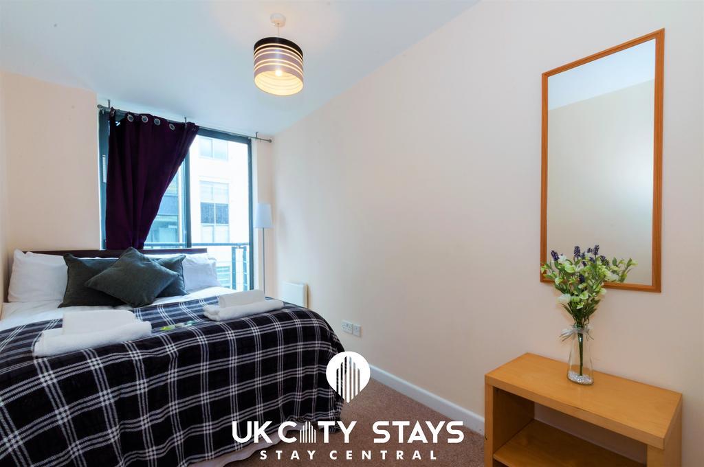 Greek Street Suites Лидс Экстерьер фото
