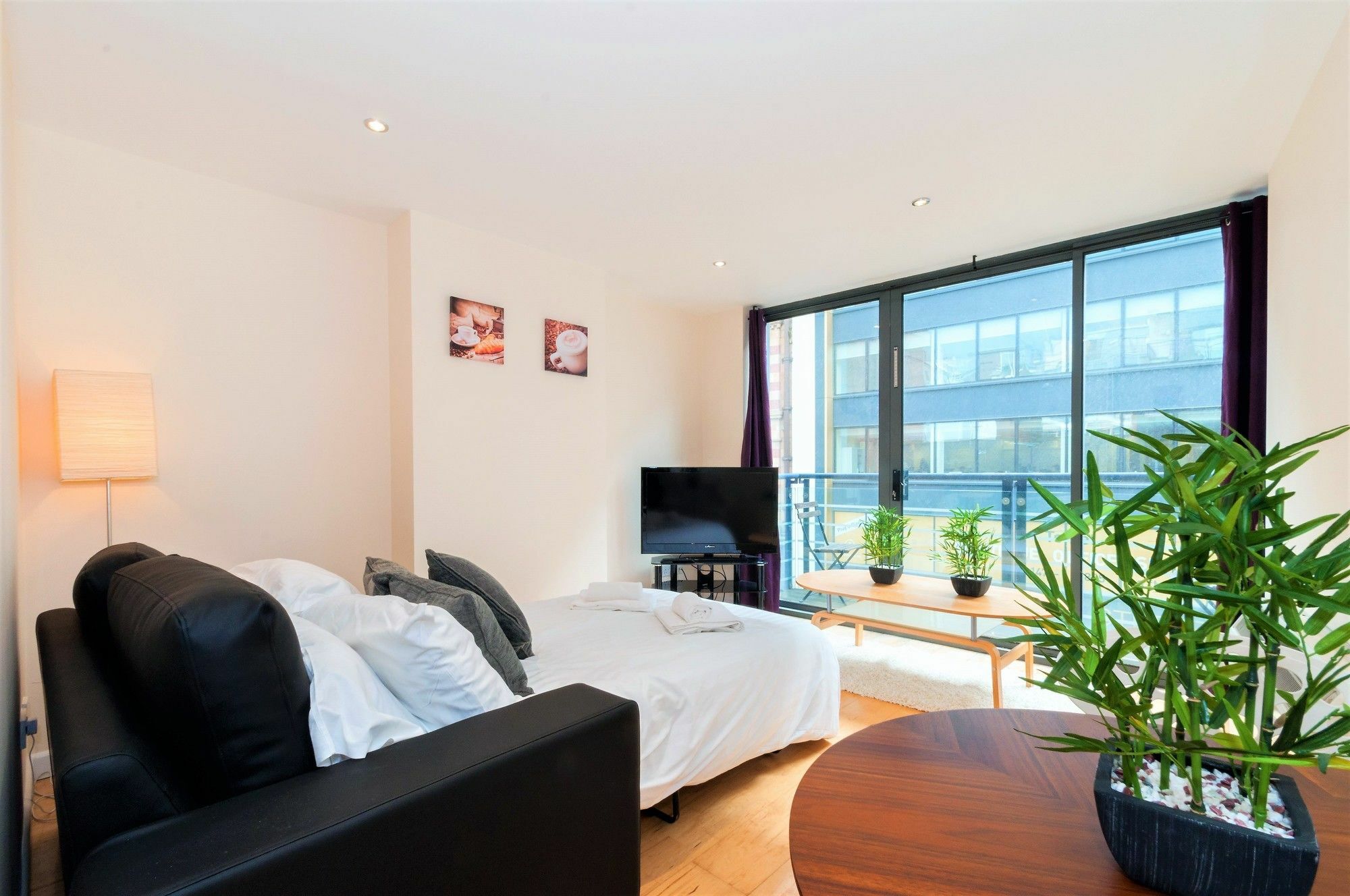 Greek Street Suites Лидс Экстерьер фото